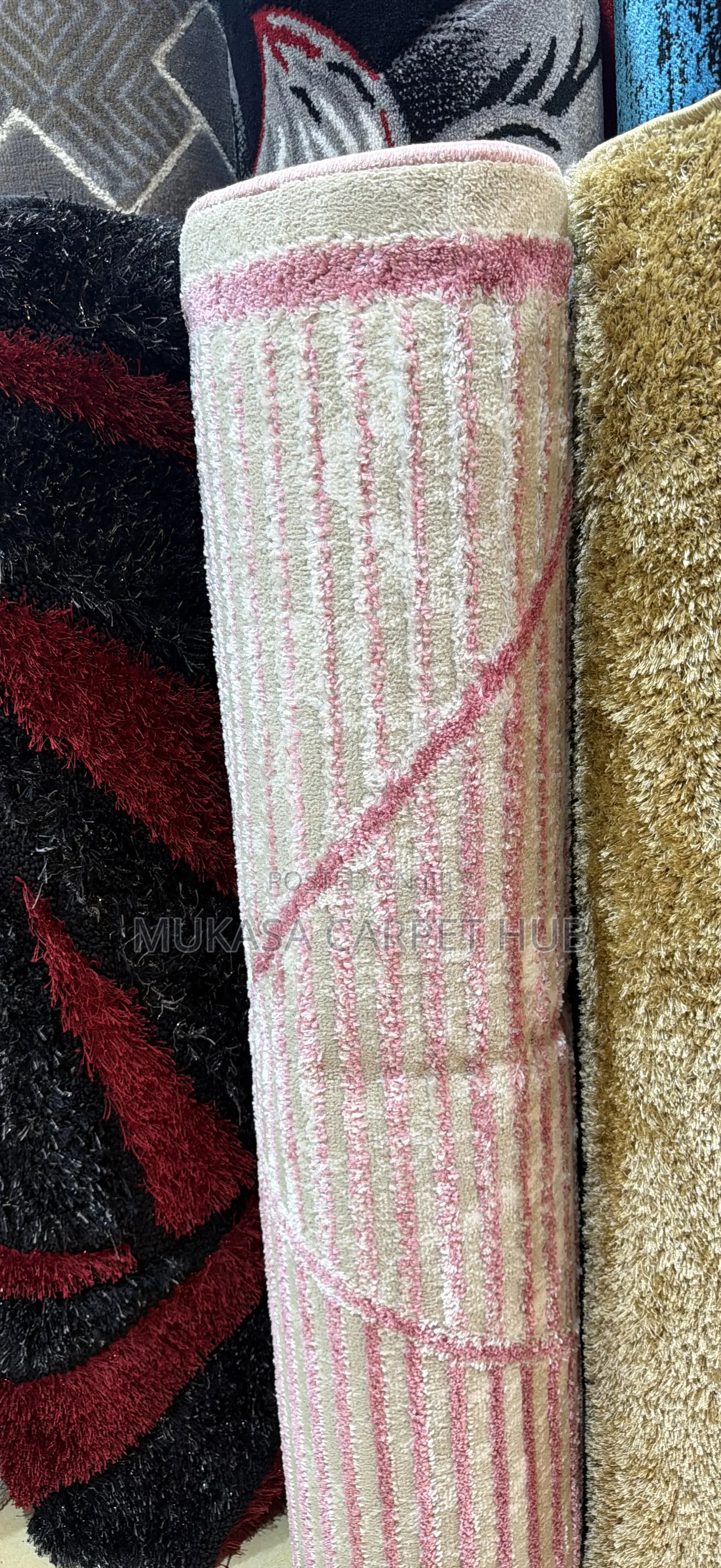 Modern Turkish Centre Carpet – Stylish Home Upgrade