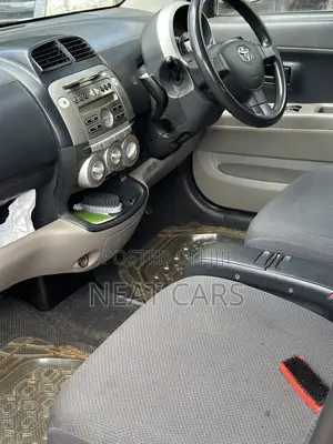 Toyota Passo 2008 Silver