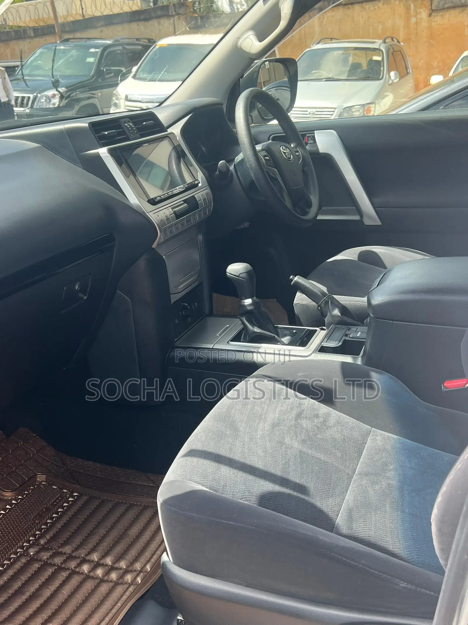 Toyota Land Cruiser Prado 2018 White