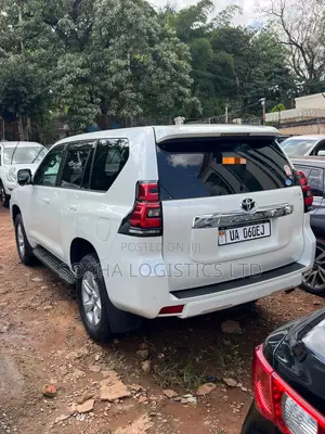 Toyota Land Cruiser Prado 2018 White