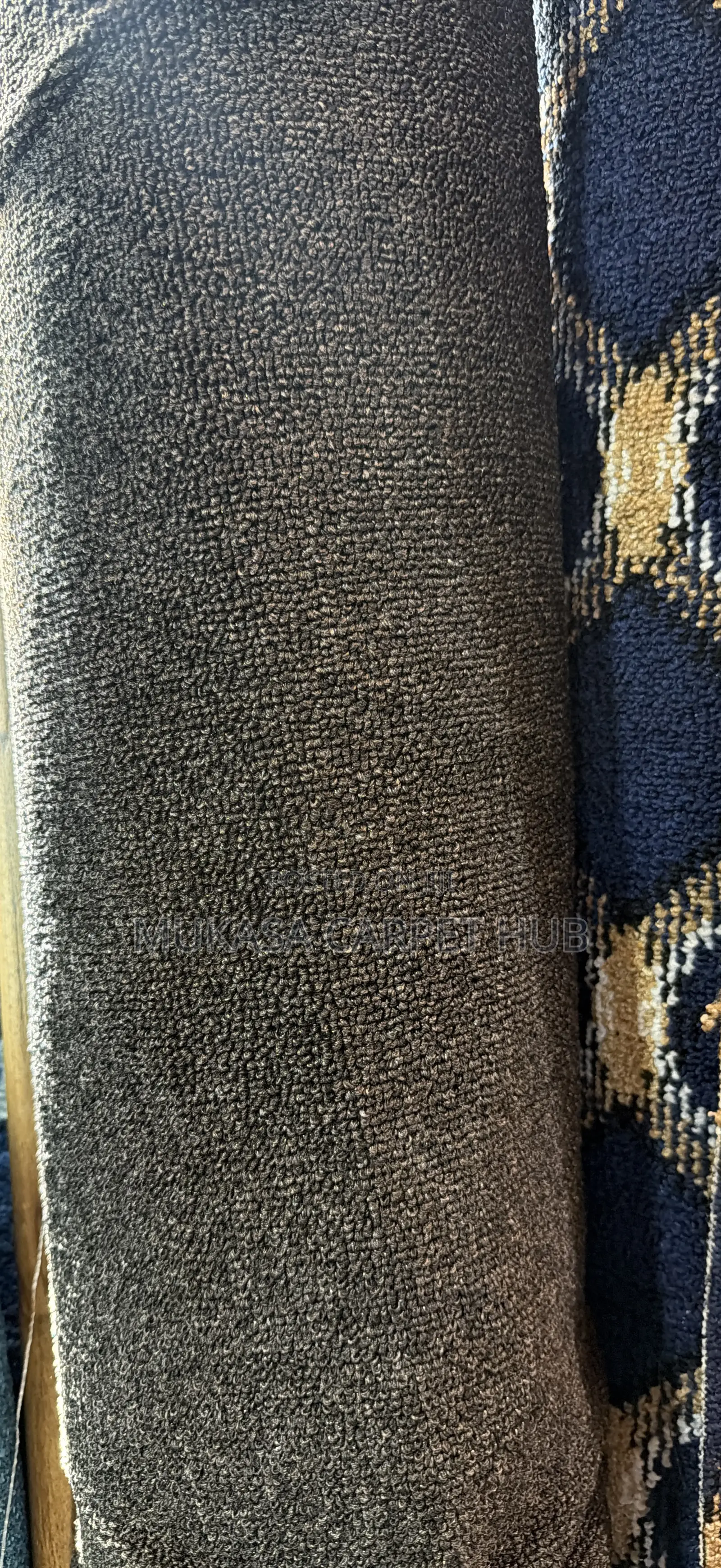 Grey Woolen Carpet for Sitting Room – Elegant Durable
