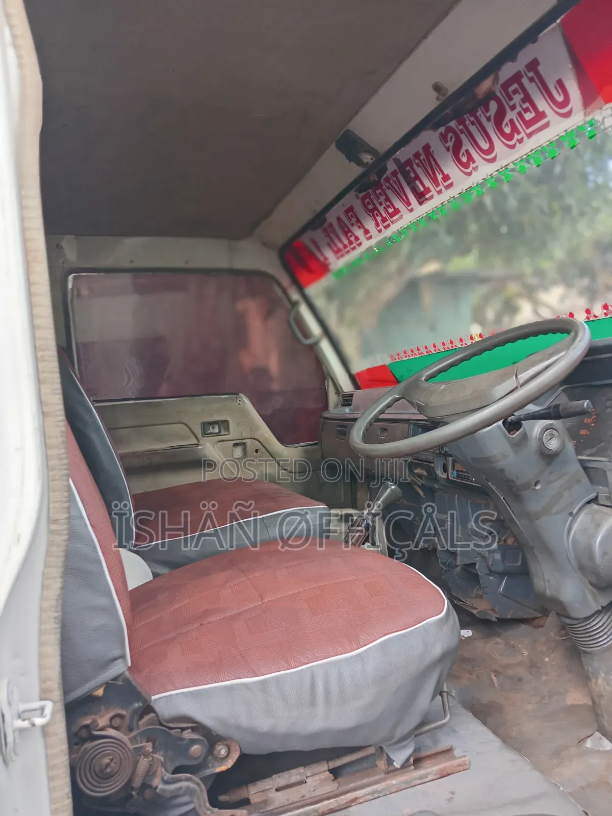 Mitsubishi 3000 1993 Green