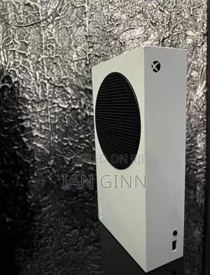 Aystation Xbox One S