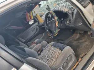 Toyota Harrier 2000 White