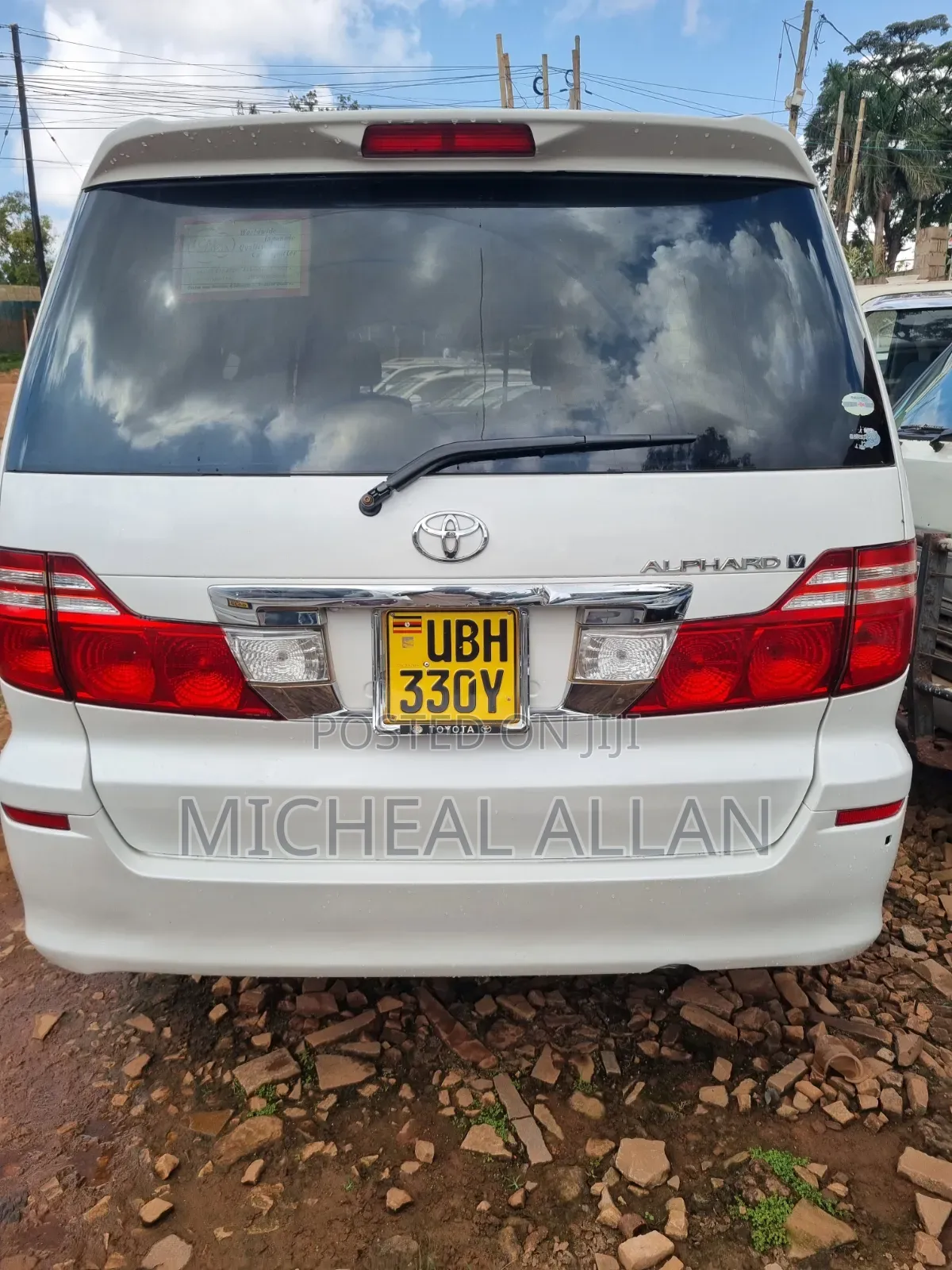 Toyota Alphard 2009 White