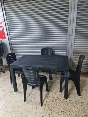 Flora Outdoor Garden Plastic Table and Chairs Plastic Table and Chairs