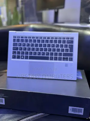 Laptop HP EliteBook 1030 8GB Intel Core i7 SSHD+SSD 256GB