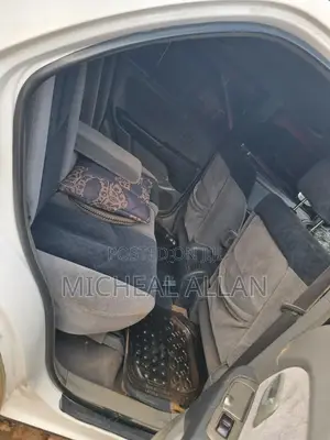 Toyota Harrier 2000 White