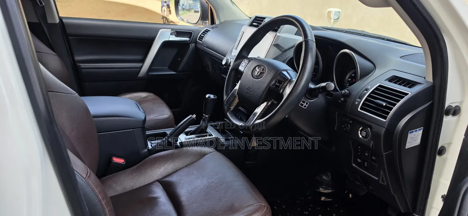 Toyota Land Cruiser Prado 2017 White