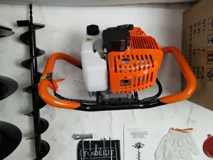 Mitstubish 520 Earth Euger / Hole Digger