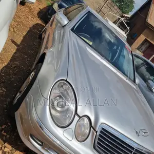 Mercedes-Benz E240 2005 Silver