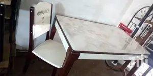 Marble Dinner Table 4seaters