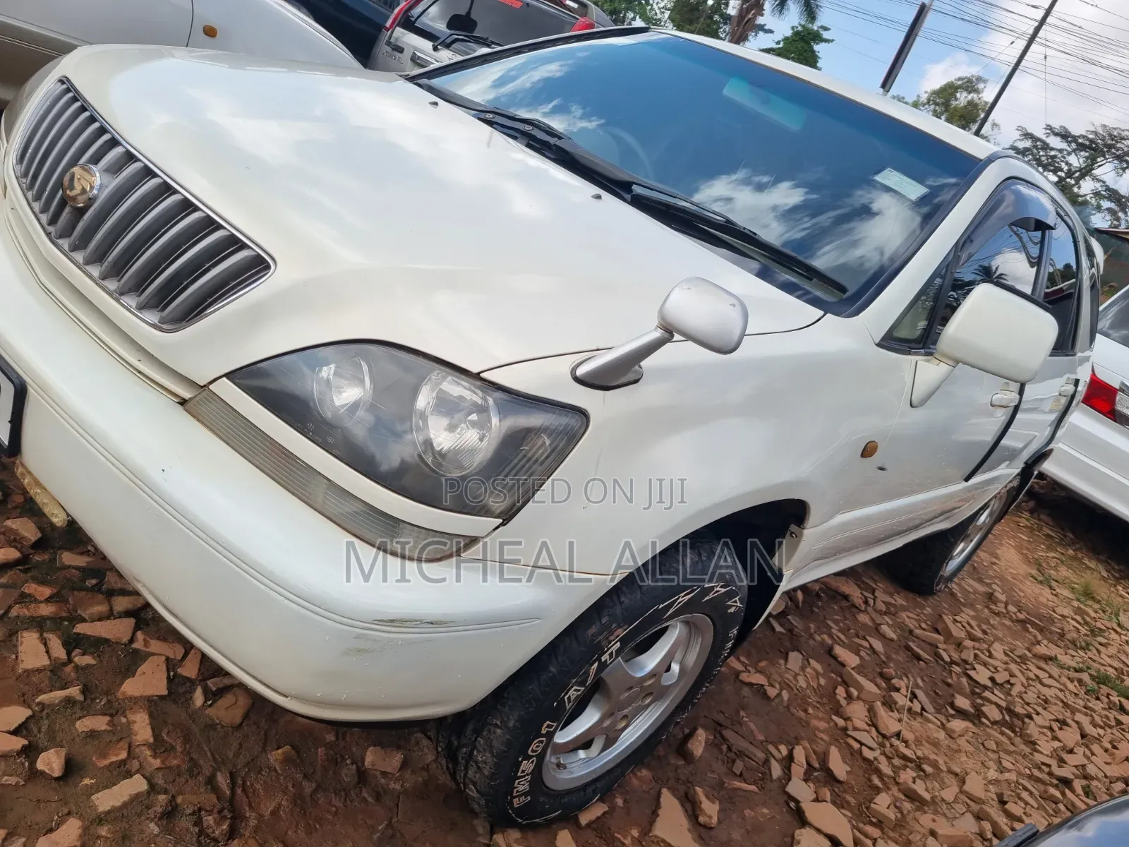 Toyota Harrier 2.2 16V 2001 White