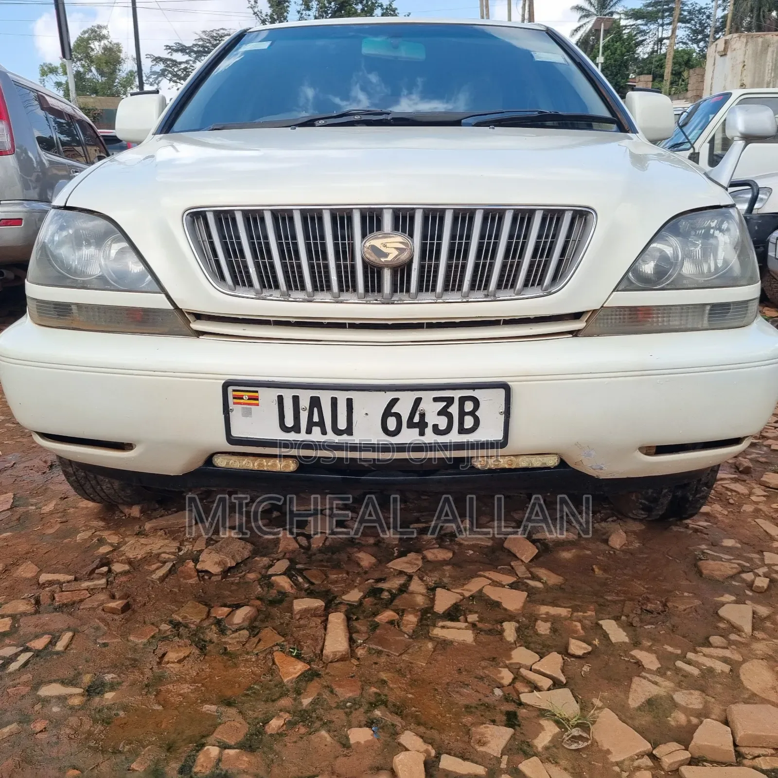 Toyota Harrier 2.2 16V 2001 White
