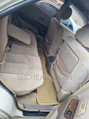Toyota Harrier 2000 Silver
