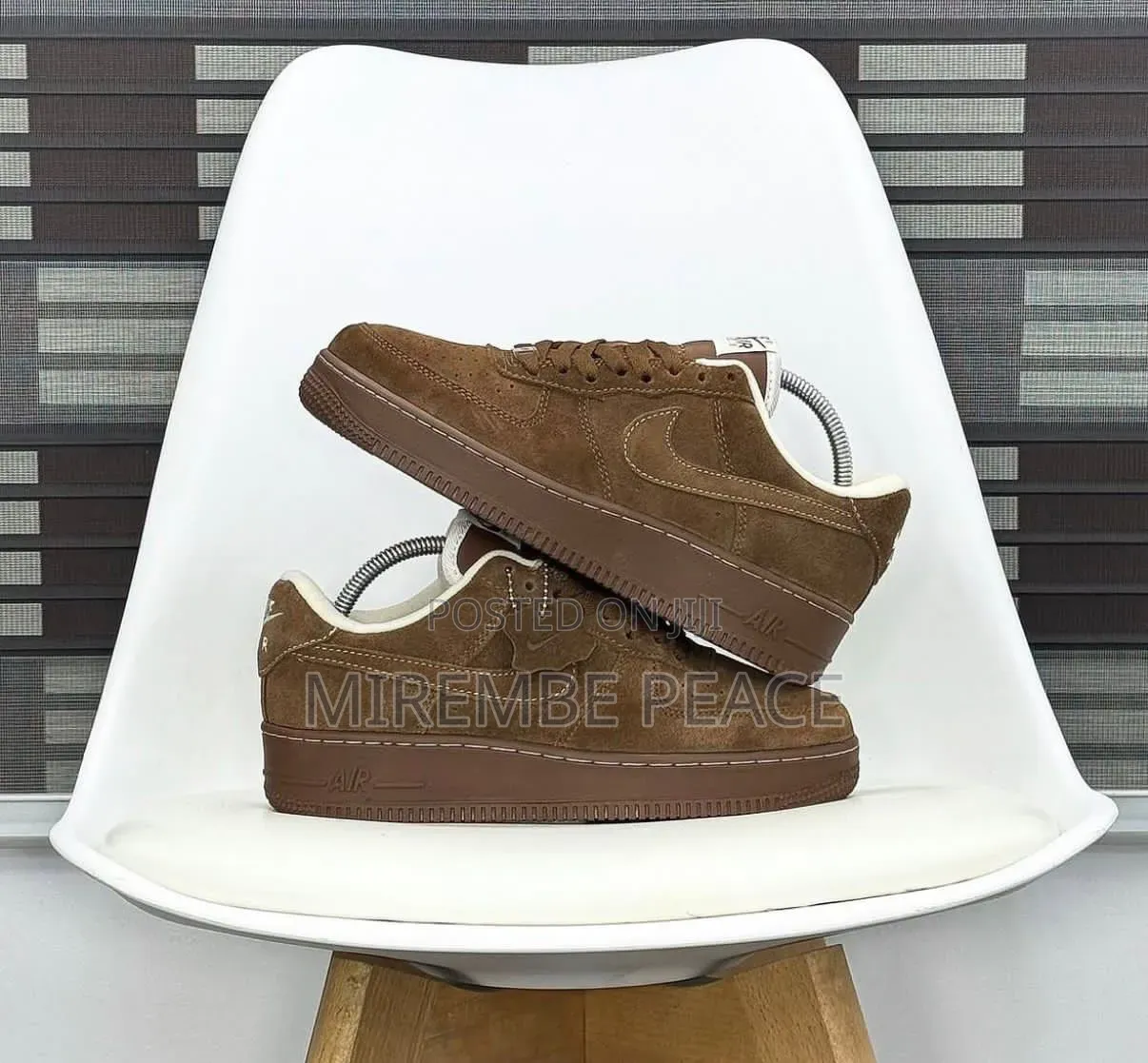 Nike Air Force Swed