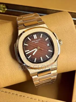 Bronze With Maroon Inside