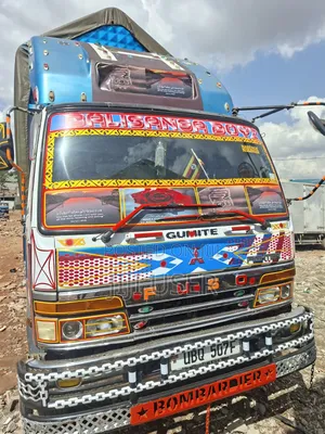 Mitsubishi Fuso Fighter Truck