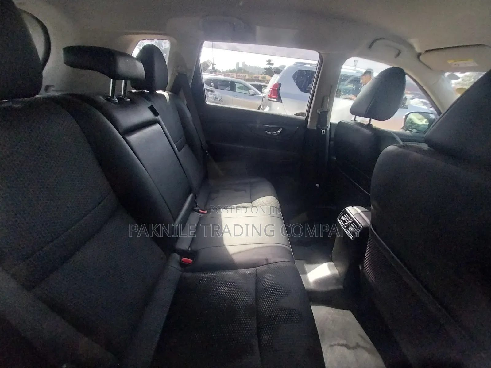 Nissan X-Trail 2.0 Petrol FWD 2014 Silver