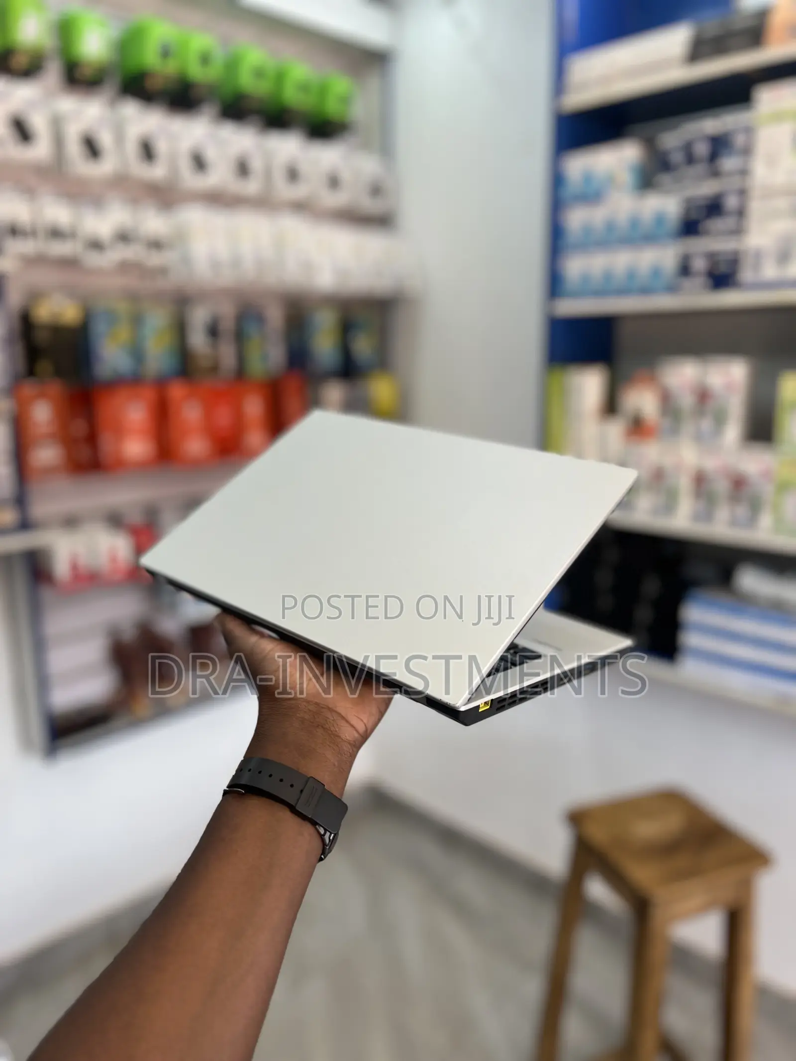Laptop NEC N22G 4GB Intel Core i5 HDD 500GB