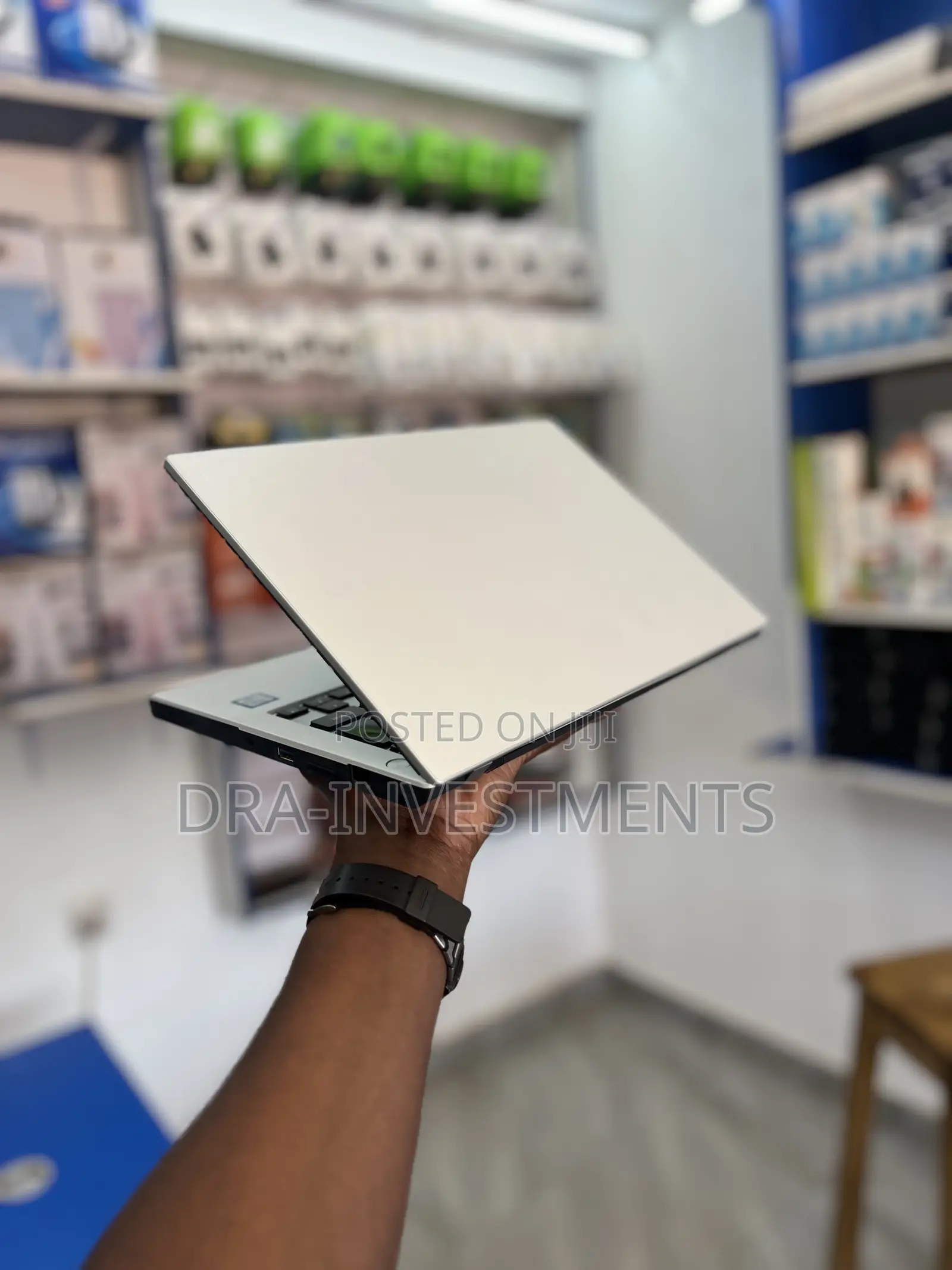 Laptop NEC N22G 4GB Intel Core i5 HDD 500GB