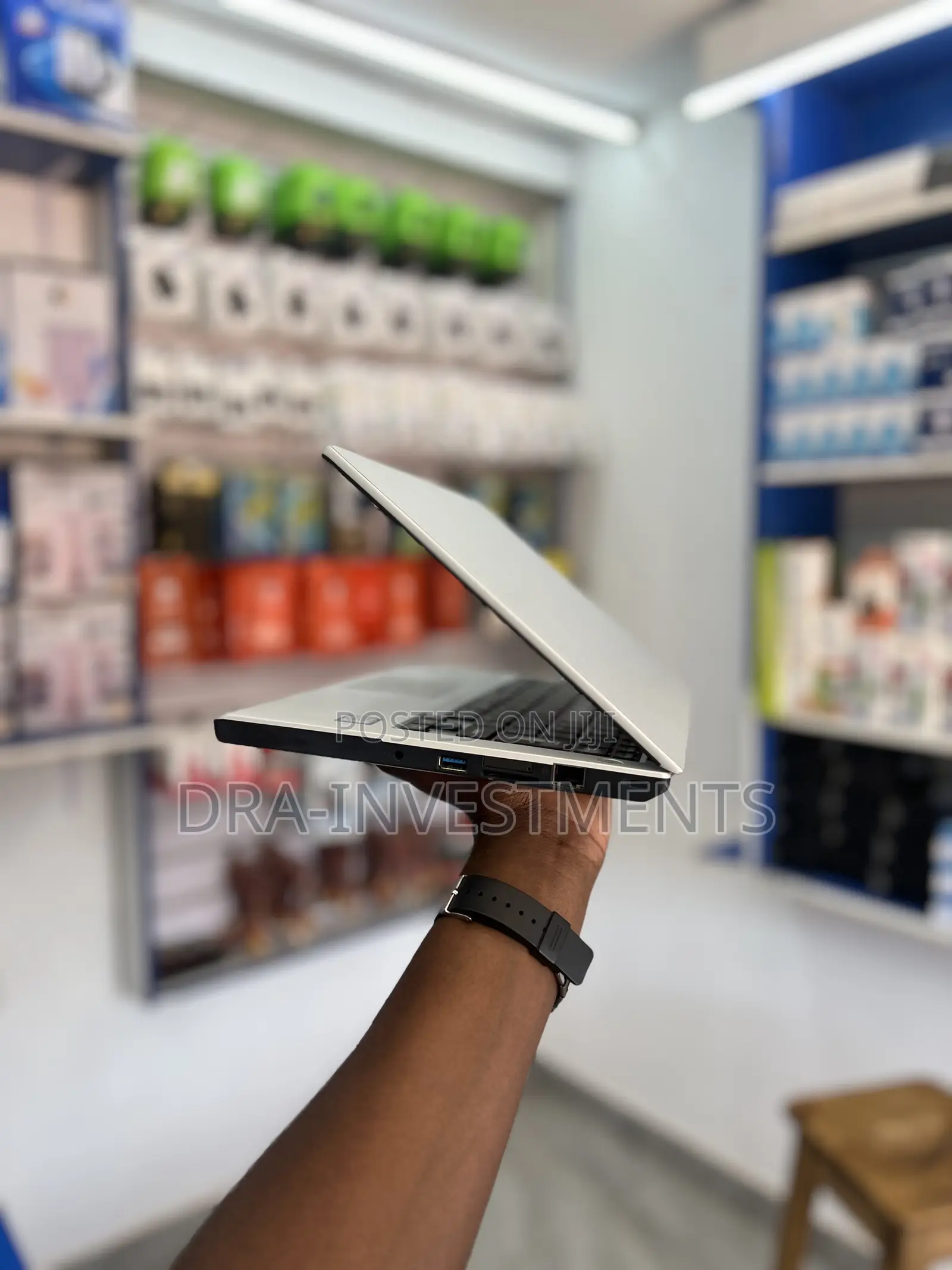 Laptop NEC N22G 8GB Intel Core i5 HDD 500GB