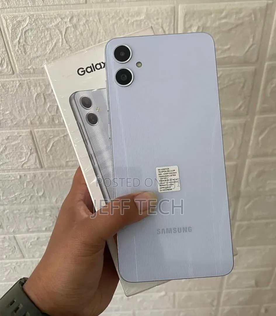 New Samsung Galaxy A05 128 GB White