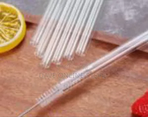 Set of 4 Eco-Friendly Reusable Glass Straws