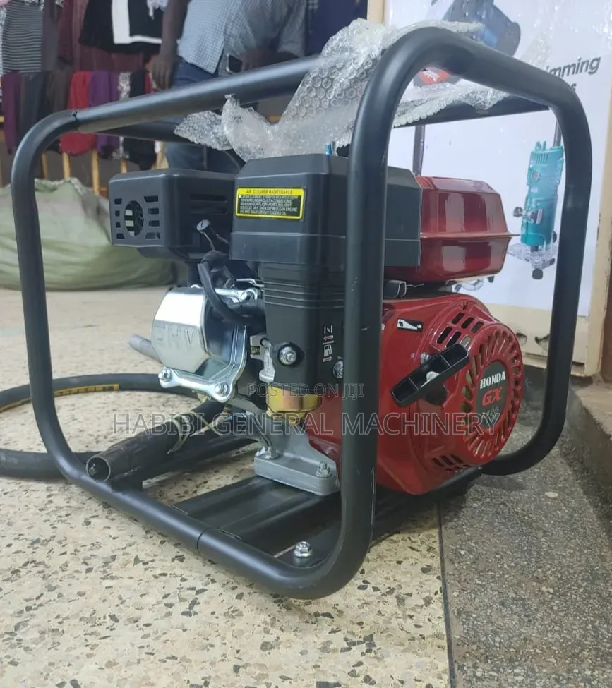 Heavy Duty/High Quality Socket Drive Gasoline Concrete Vibrator
