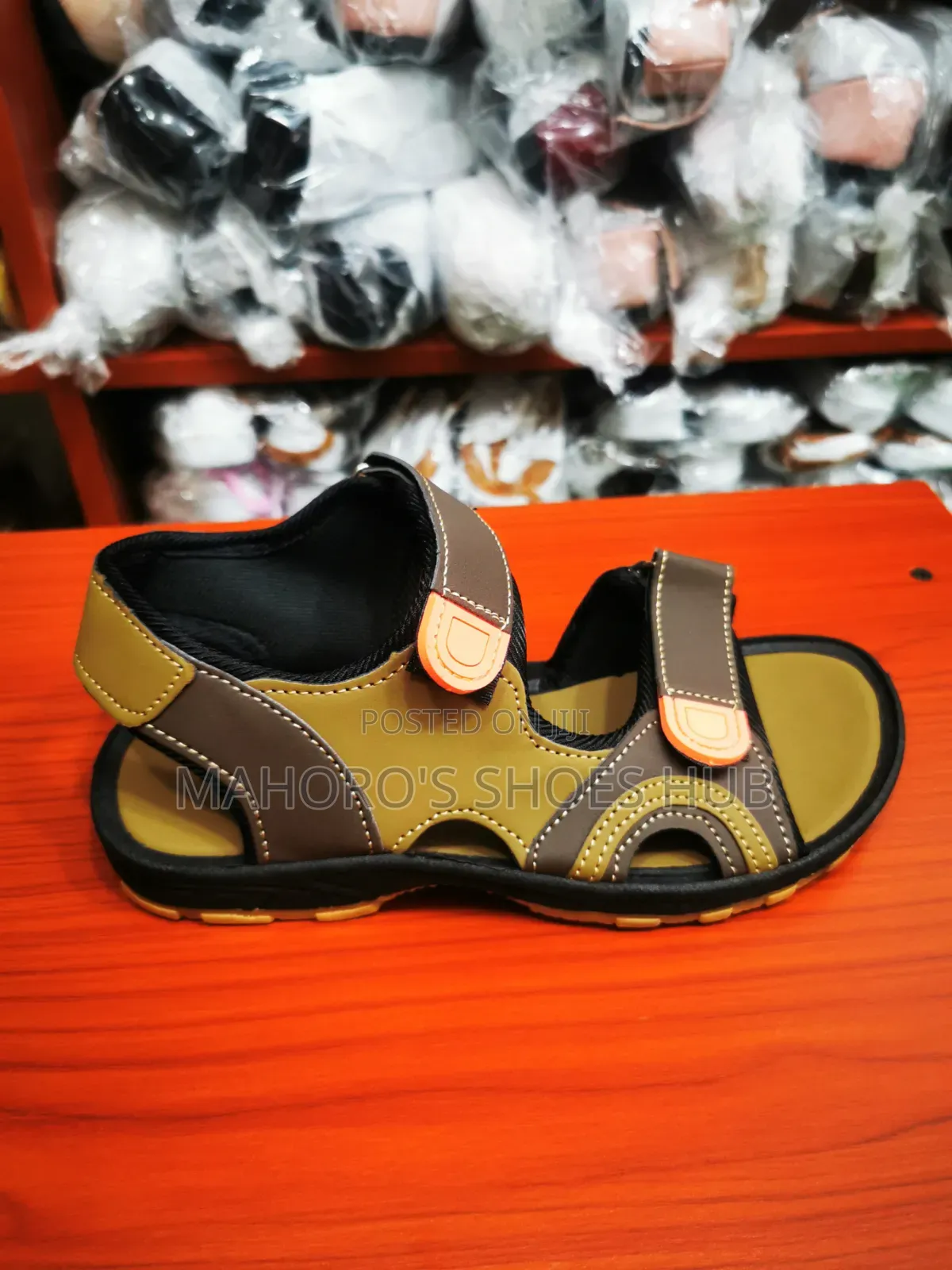 Strapped Sandals (37-42)
