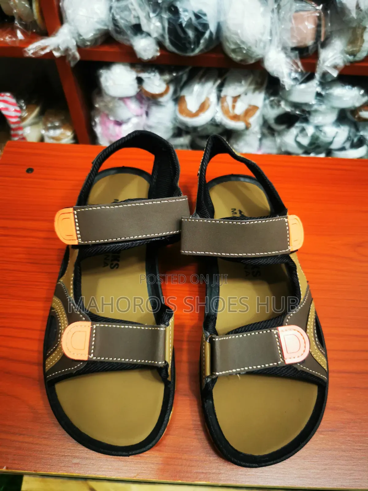 Strapped Sandals (37-42)