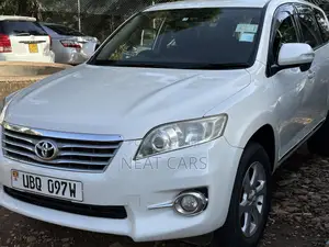 Toyota Vanguard 2010 Pearl