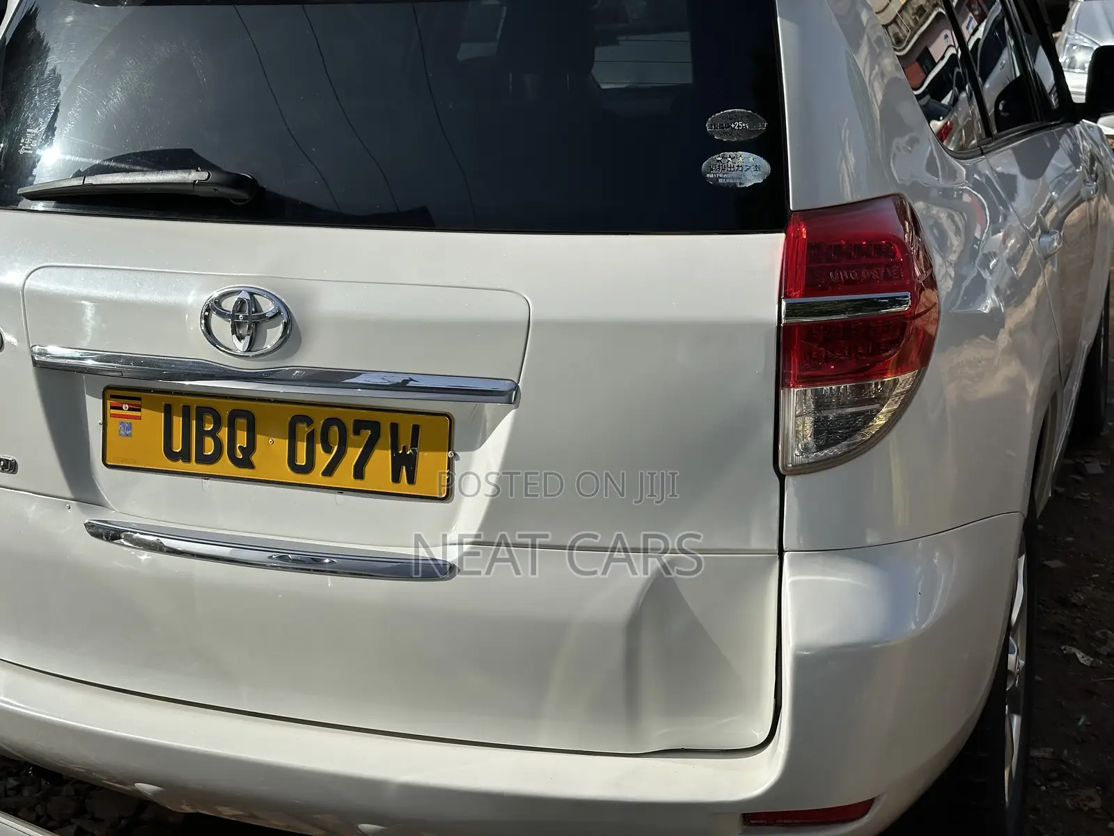 Toyota Vanguard 2010 Pearl