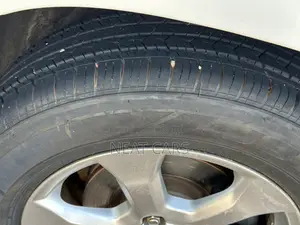 Toyota Vanguard 2010 Pearl