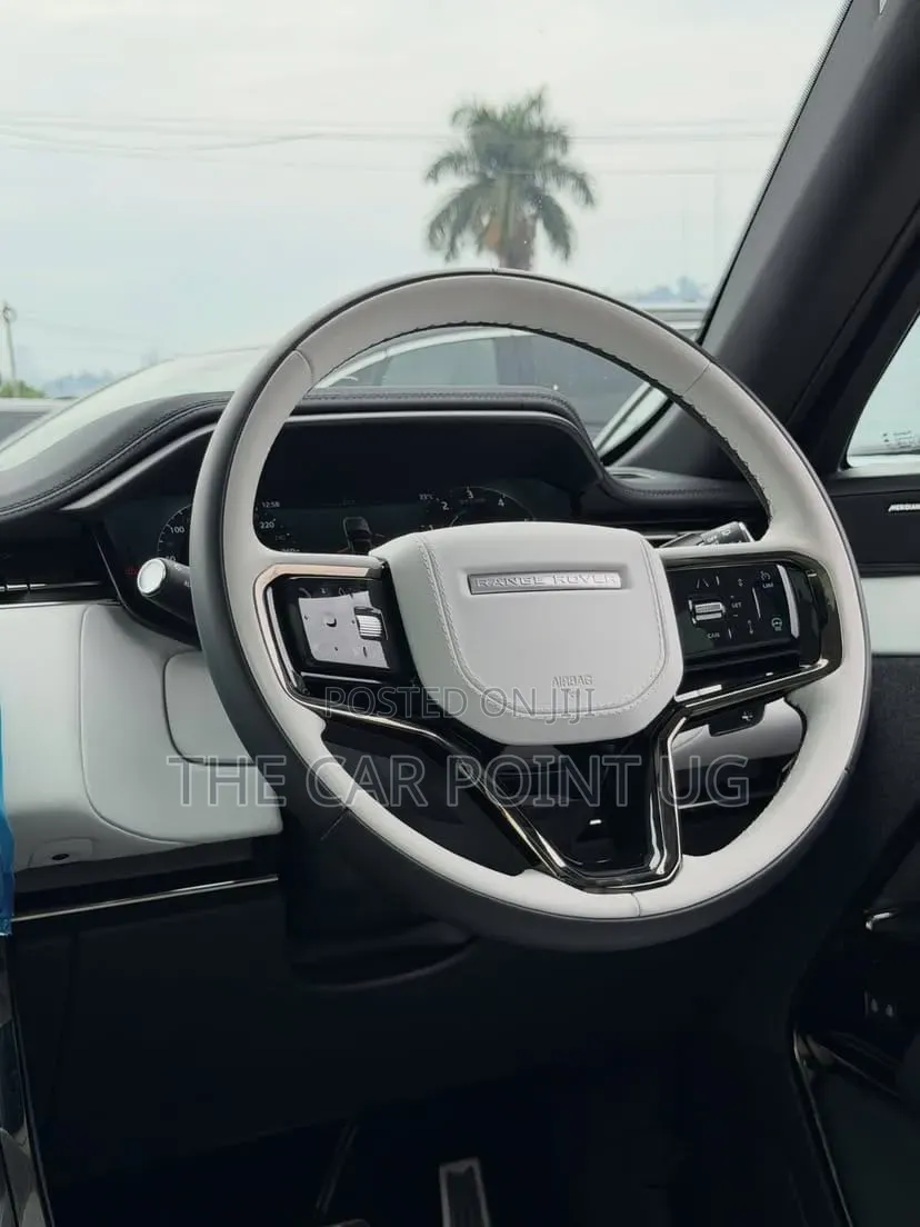 Land Rover Range Rover Sport 2025 Gray