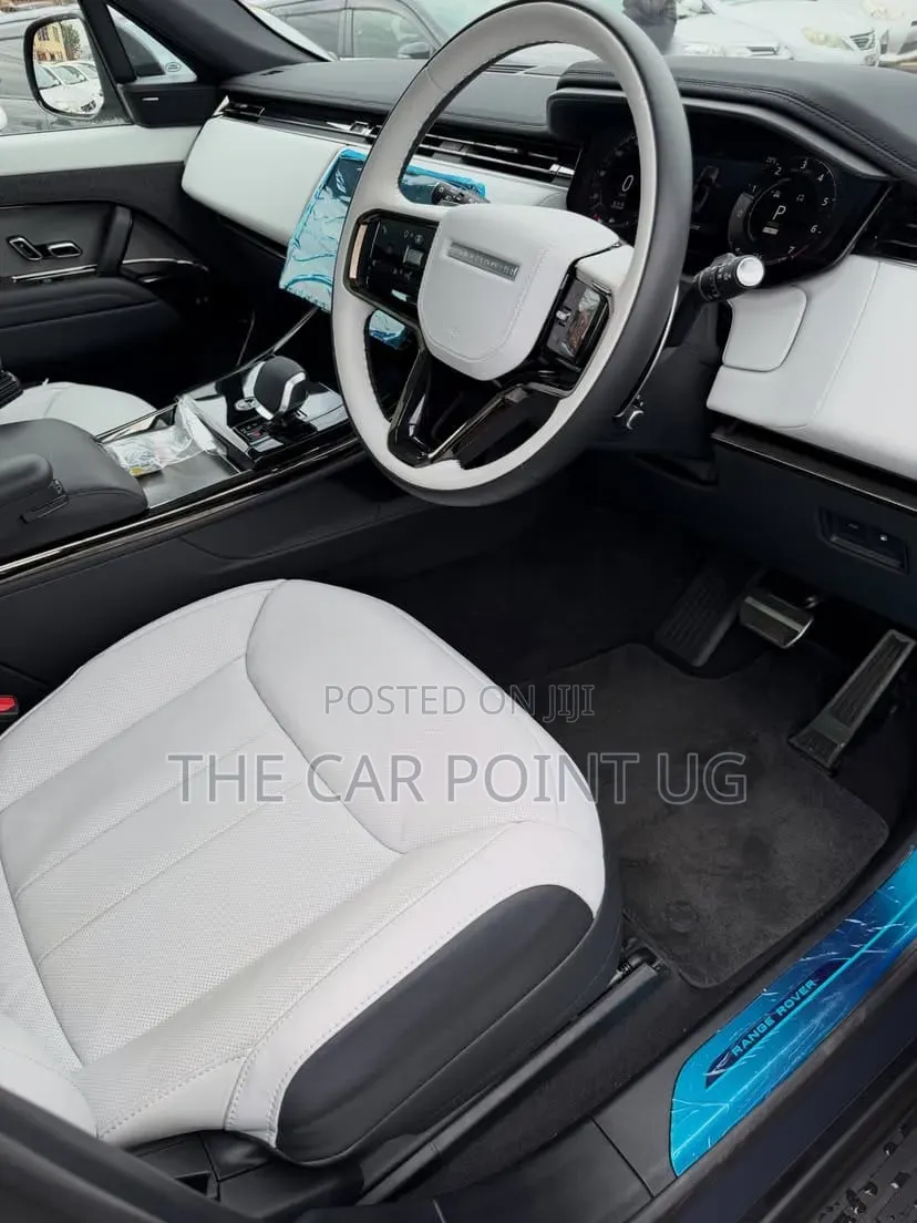 Land Rover Range Rover Sport 2025 Gray