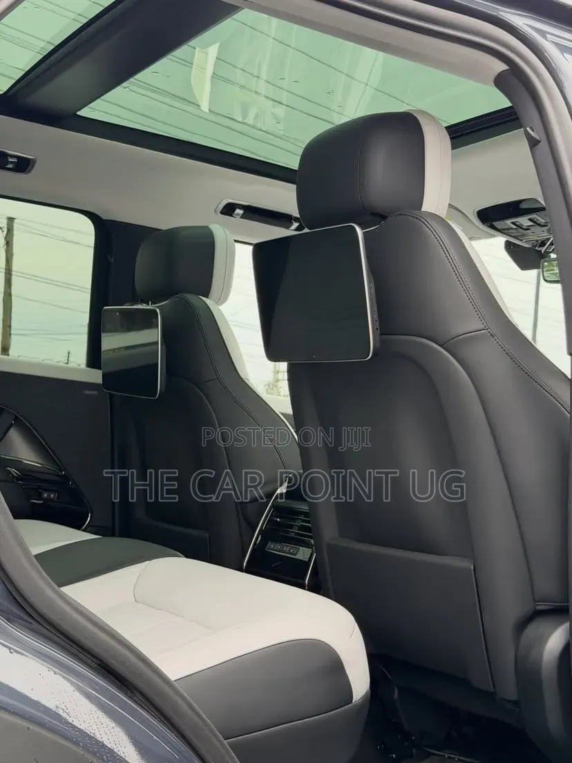 Land Rover Range Rover Sport 2025 Gray
