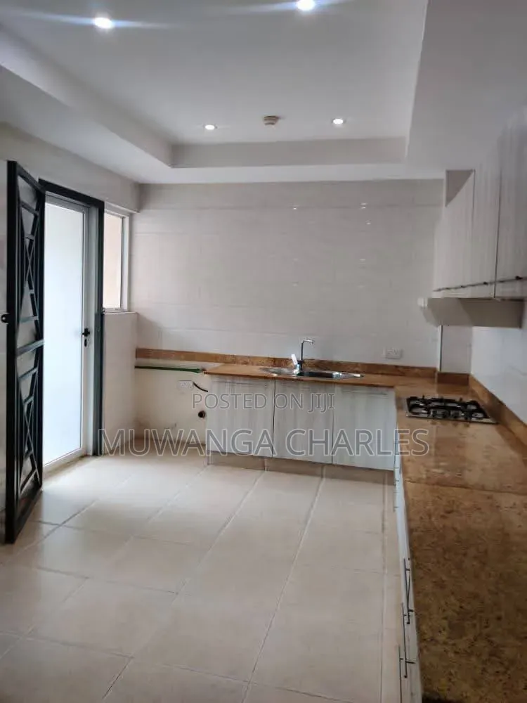 3bdrm Apartment in Fs Properties Ltd, Nakawa for rent