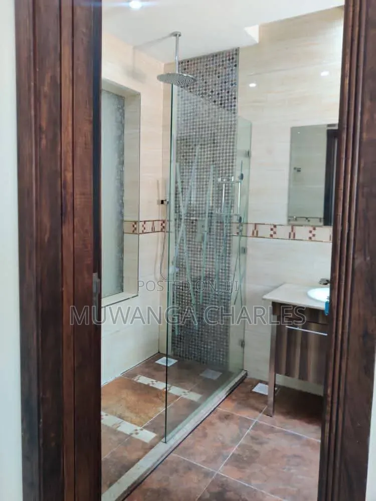 3bdrm Apartment in Fs Properties Ltd, Nakawa for rent