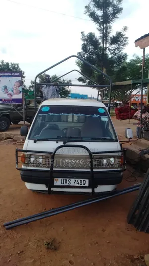 Toyota Towance 2wd