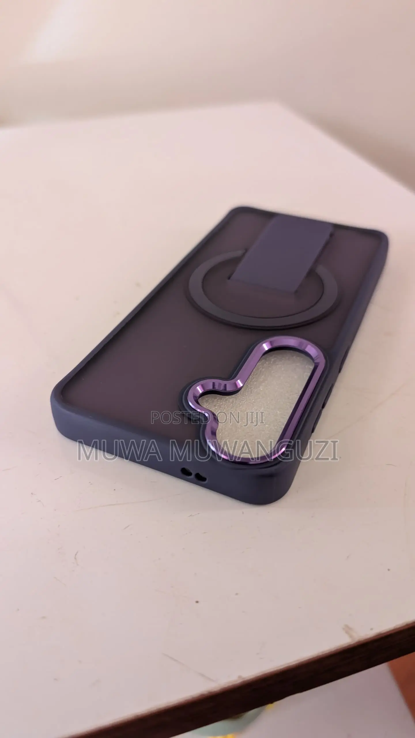 Shockproof Magnetic Case + Stand | Samsung S24