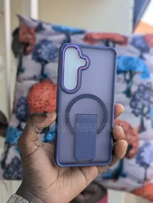 Shockproof Magnetic Case + Stand | Samsung S24