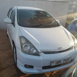 Toyota Wish 2004 White