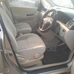 Toyota Corolla Spacio 2009 Silver