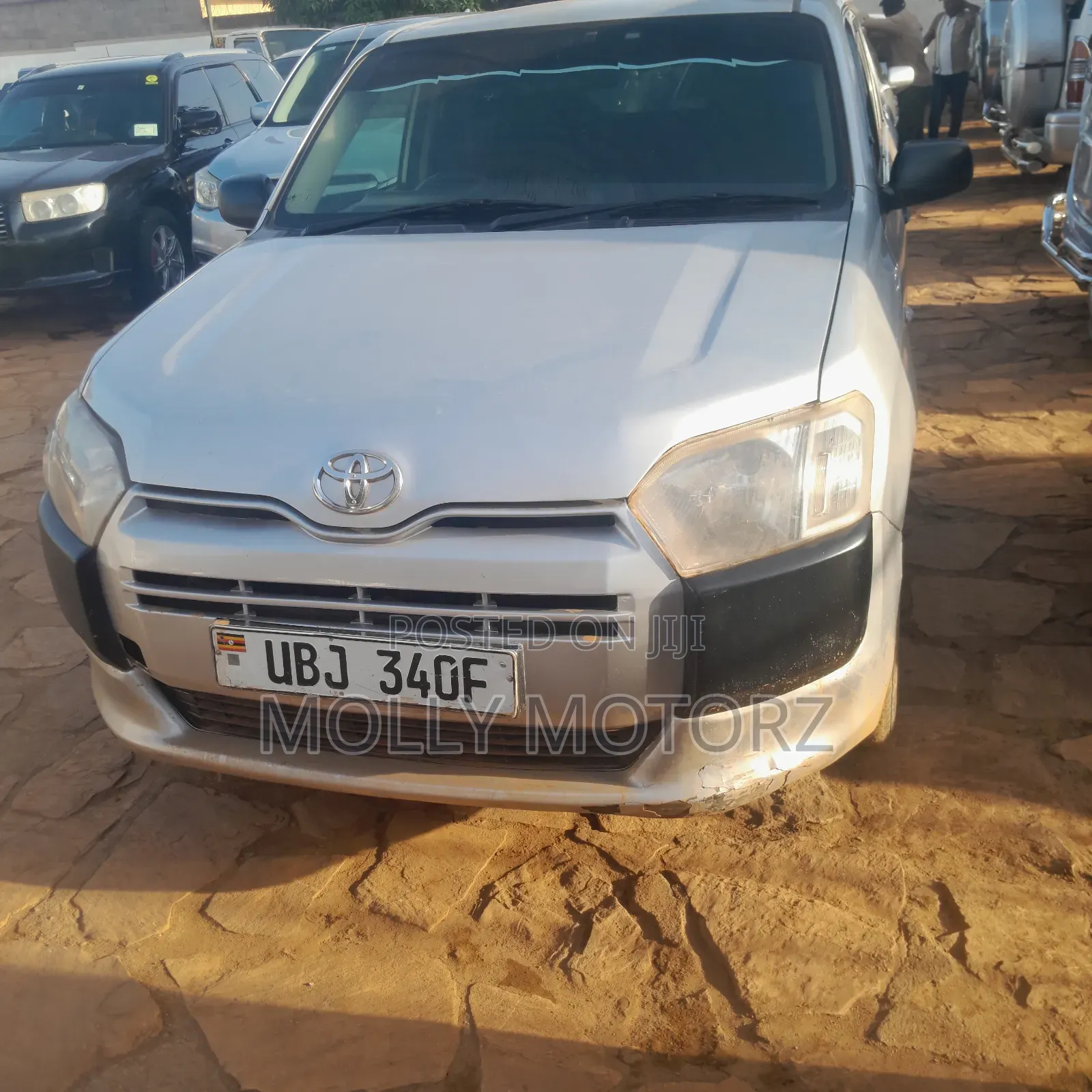 Toyota Probox 2014 Silver