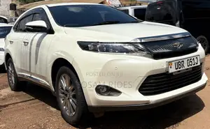 Toyota Harrier 2.0 2016