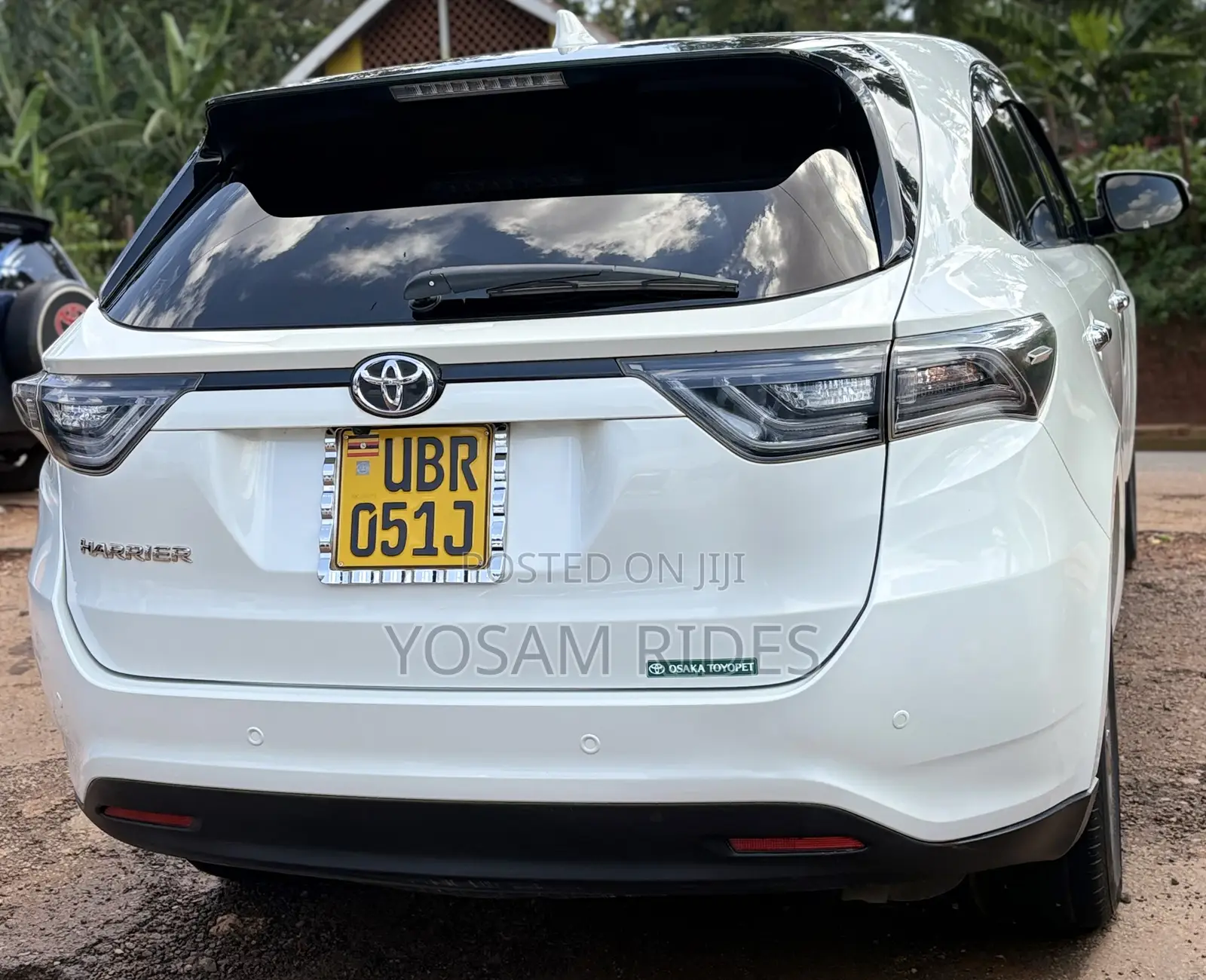 Toyota Harrier 2.0 2016