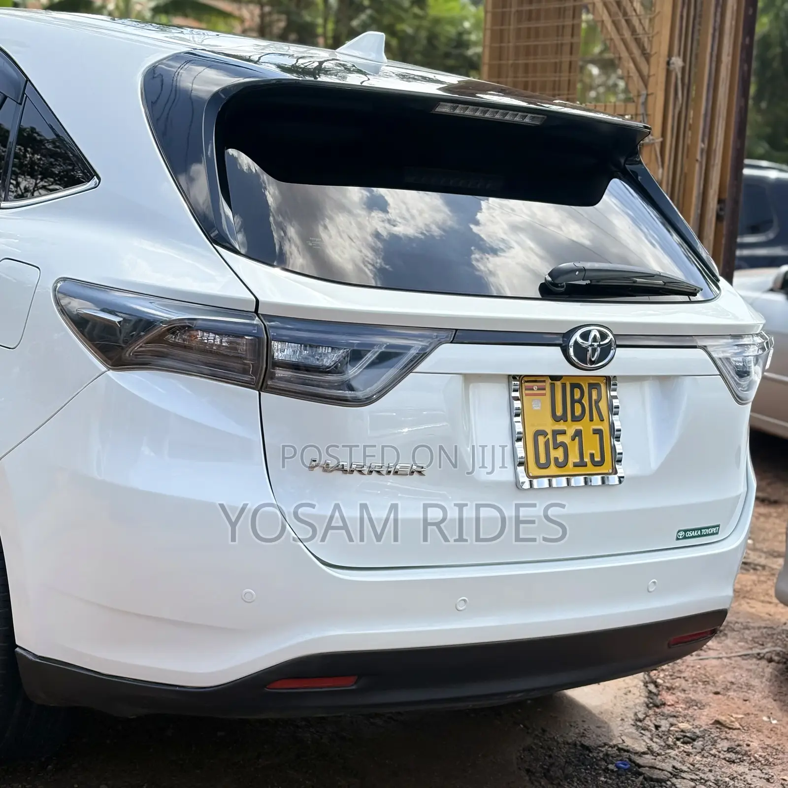 Toyota Harrier 2.0 2016