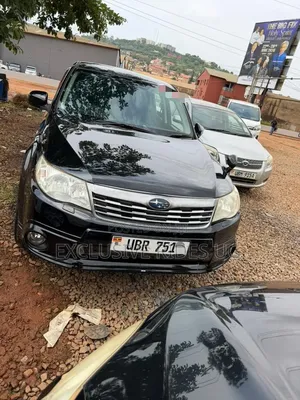 Subaru Forester 2012 Black