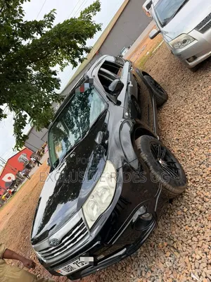 Subaru Forester 2012 Black